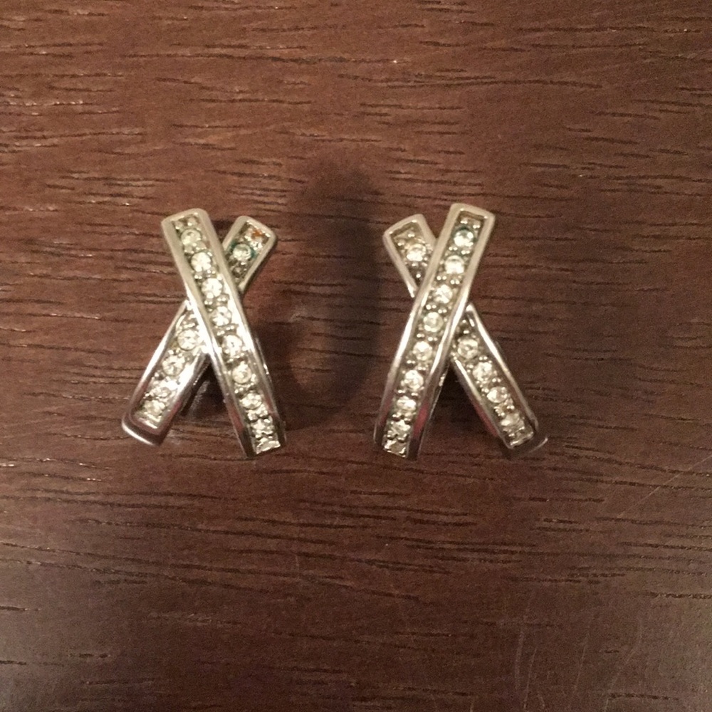 💎SALE💎 ribbon diamond earrings